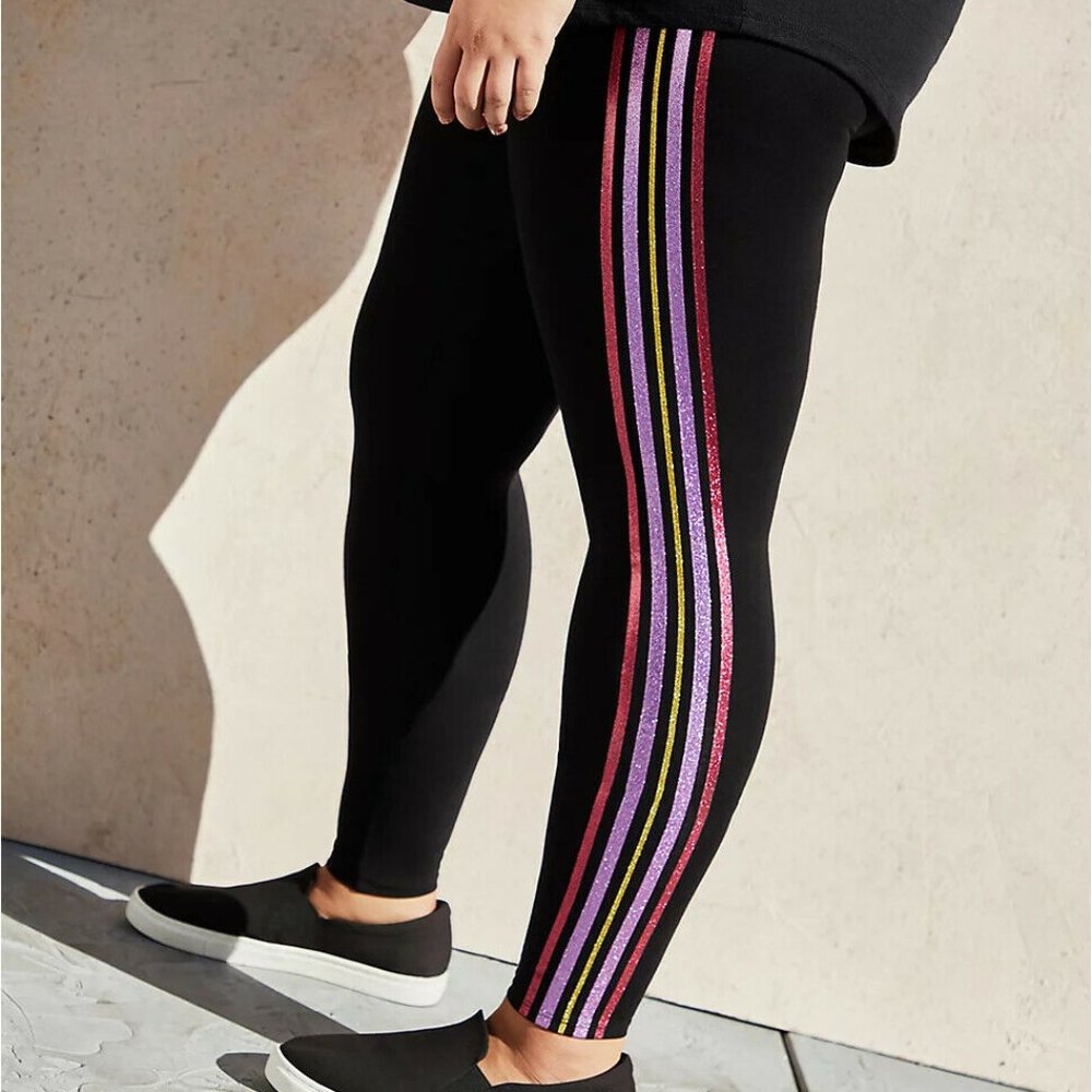 Torrid 1X (1) Black Metallic Striped Full Length Premium Leggings